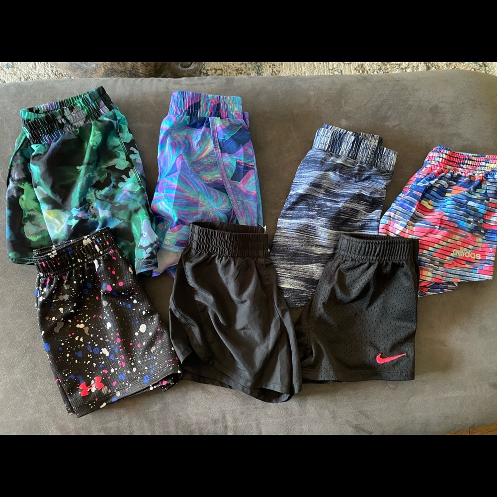 Girls size 7 athletic shorts